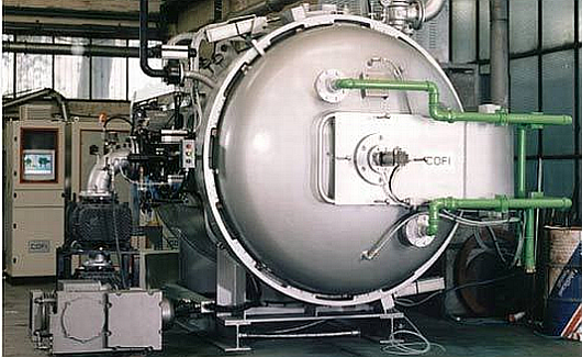 Vacuum Furnace helium leak testing
